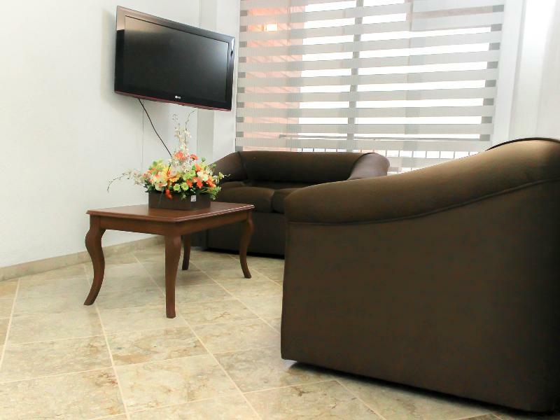 Hotel Cabo De La Vela Медельин Экстерьер фото
